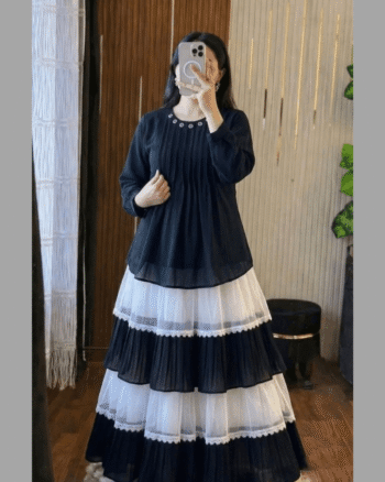 Trendy Ladies Tops and Skirt Set